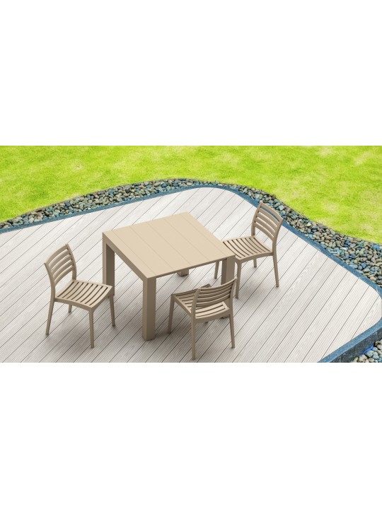 Ares szék, sárszín